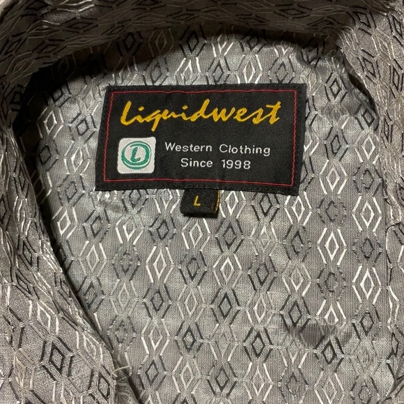 Men’s Longsleeve Pearl Snap Shirt
Liquid West Brand
Western Yoke - size Large - Picture 4 of 4